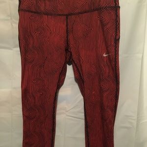 Nike Dri-Fit Workout Pants - Red/Black Pattern